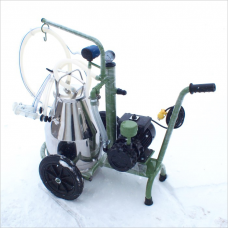 Portable Lubricated Milker for Goats With Eco Bucket